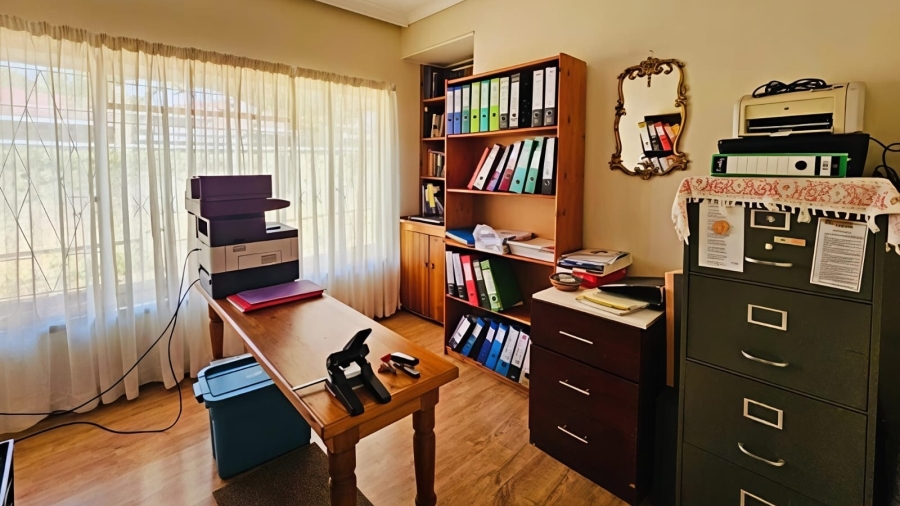 3 Bedroom Property for Sale in Potchefstroom North West